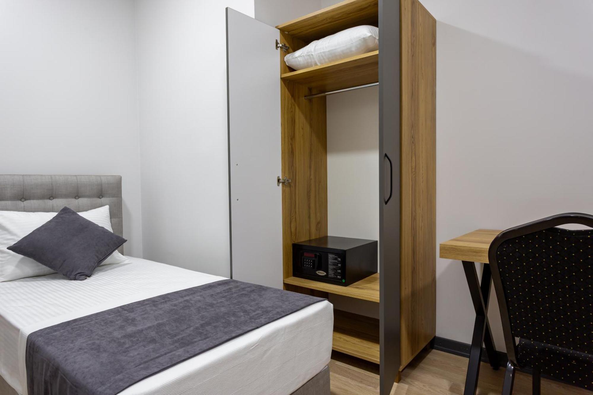 Atm Suit Otel Isztambul Kültér fotó